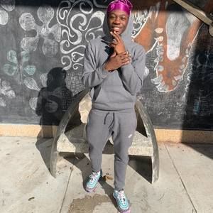 Meet your Posher, Roemello